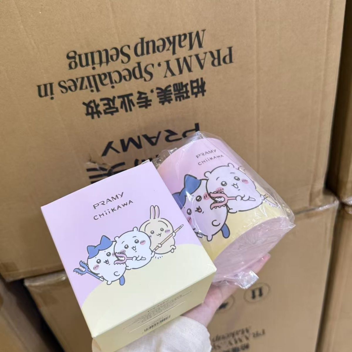 チイカワコラボ メイクブラシホルダー ペンコンテナ かわいい - Home Decor Brand のレビューと価格