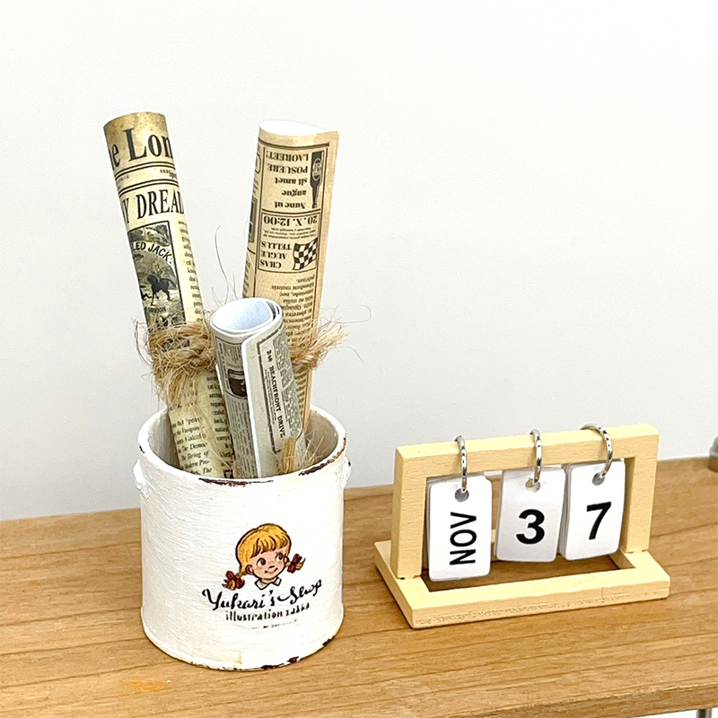 ドールハウスミニチュアクラフト紙新聞、ミニレトロキャリア、定 - Home Decor Catalog のレビューと価格